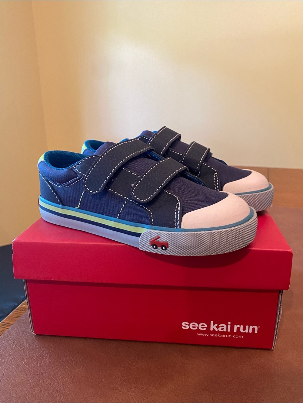 See Kai Run Waylon Hook & Loop Sneaker Shoes Kids' Navy/Lime Size US 11.5 EU 29